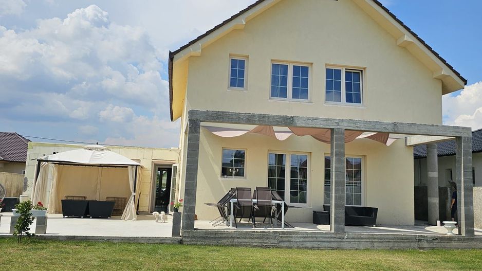 Vila Sanmartin mobilata utilata - Poză 7