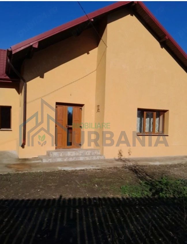 Casă cu grădină de 5.700 mp în Stolniceni-Prajescu, județul Iași - Poză 1
