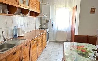 Apartament 4 camere decomandate, 80mp, 2 bai, zona strazii Dambovitei - Poză 9