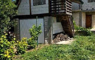 Casă la roșu, Dobrovat, Iași, 167 mp, P+1, garaj cu acces intern și extern - Poză 2