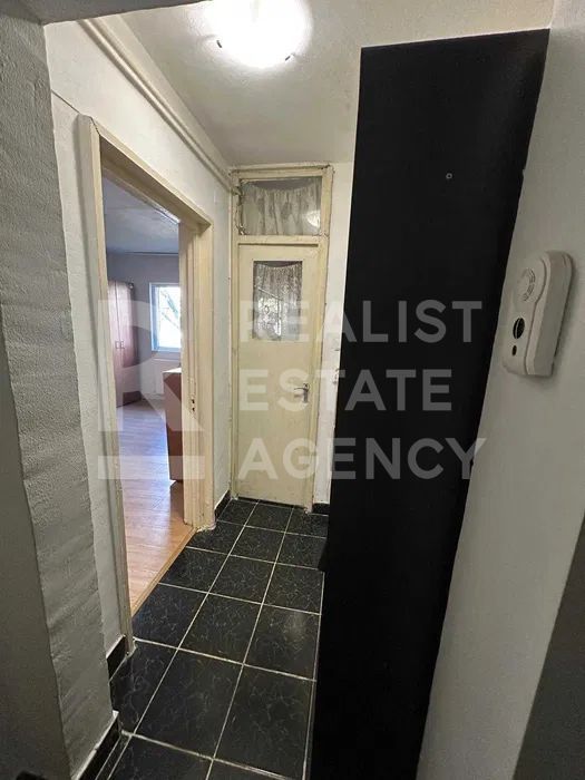 Vânzare, garsonieră în zona Militari Residence - Poză 6