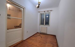 Casă calcan, Curte,  grădină, Iris!! - Poză 5