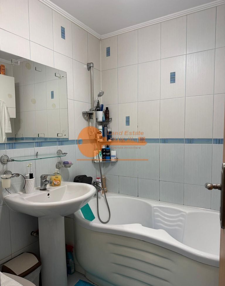 3 camere Gorjului-Uvertutii - Poză 8