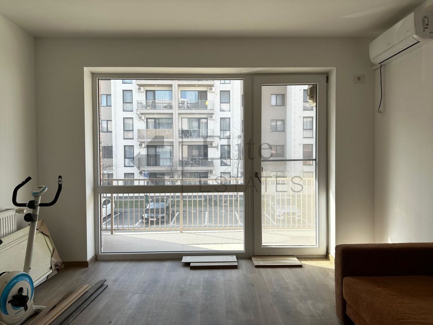 Apartament nou cu 2 camere de vanzare in Prima Universitatii - Poză 4