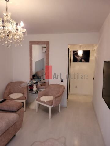 LUJERULUI -MALL PLAZA -APARTAMENT IN OGLINDA(2 INTRARI SEPARATE) - Poză 3