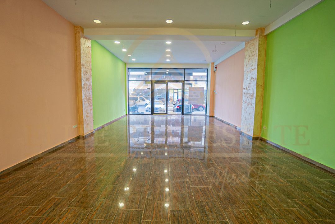 Statiunea Mamaia - Hotel Opera - Spatiu comercial. - Poză 4