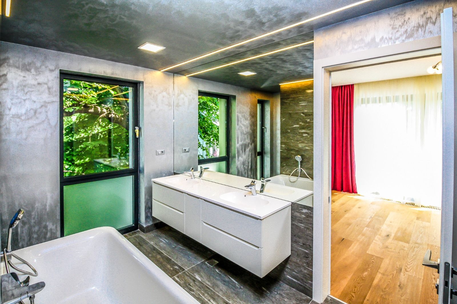 Floreasca Apartament 5 camere 3 Bai || Imobil boutique || Parcari Subterane 2 - Poză 27