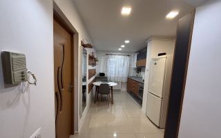 Apartament cu trei camere în cartierul Mănăștur, Cluj-Napoca. - Poză 2