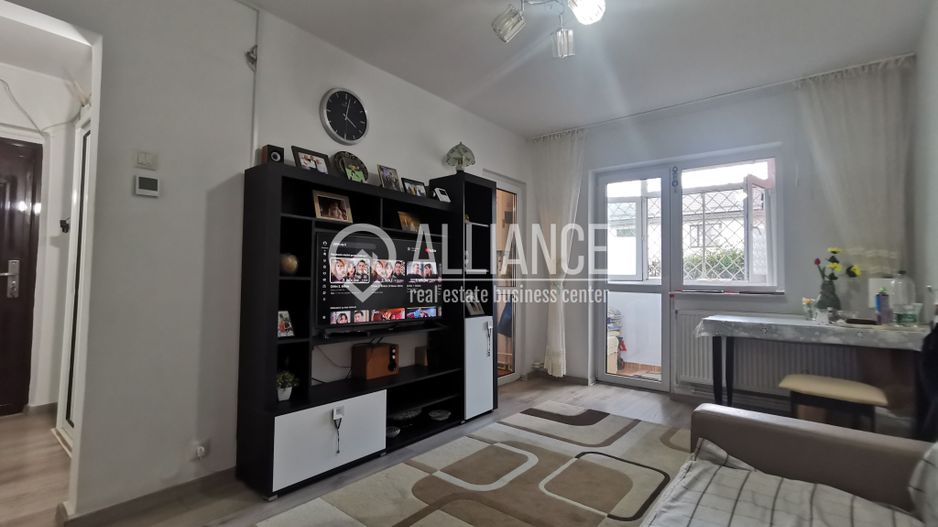 I. C BRĂTIANU Sc 8 apartament 2 camere mobilat - Poză 1