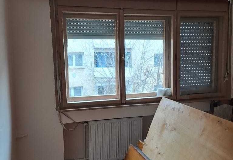 BRASADAS vinde ap 3 cam etaj 2 sup 93mp - Poză 8