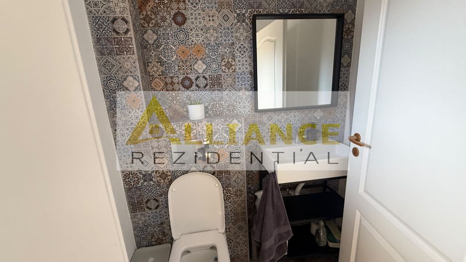 Casă P\+E\+M, complet mobilată, 4 camere, 3 dormitoare, matrimonial - Poză 22