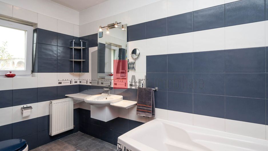 Vila luxoasa cu piscina si curte generoasa - Pipera - Poză 15