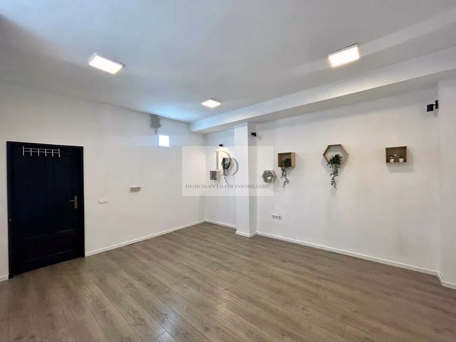 Spațiu de Birou 50 mp | 2 Camere | Parcare Inclusă | Centru – Decebal - Poză 1