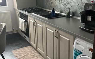 Apartament 2 Camere - Targu Ocna - Renovat - Mobilat - Poză 3