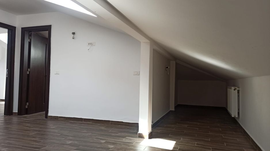 2cam.studio-mansarda-87mp/15min metrou D.Leonida - Poză 4