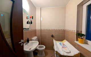 Casă tip înșiruit, D+P+M, 4 camere, garaj, 214 mp teren, zona Centru - Poză 9