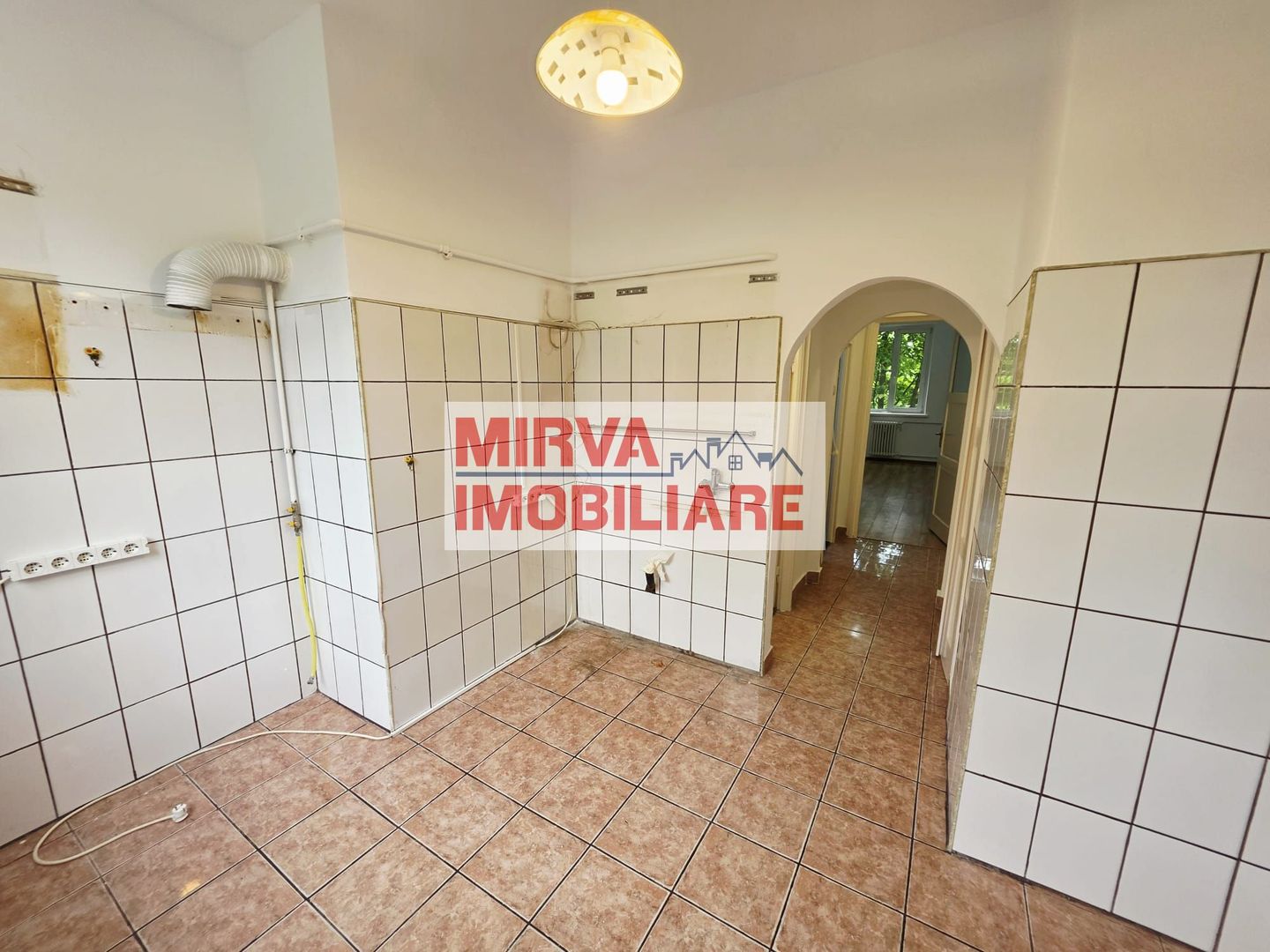 2 camere decomandat | 60 mp utili | Etaj 2 | Zona Sud | Boxă - Poză 20