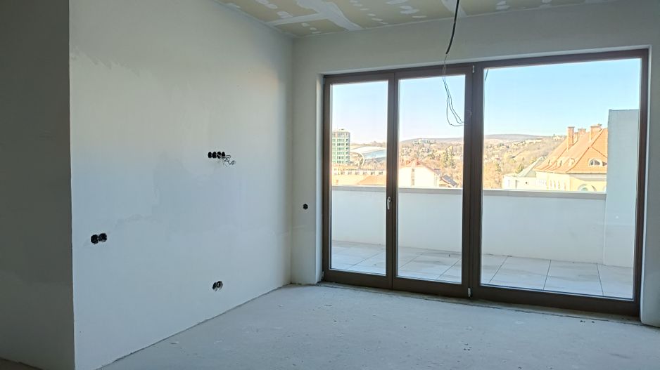 3 camere Clinicilor | terasa 30 mp| vedere spre Parcul Central | Comision 0% - Poză 4