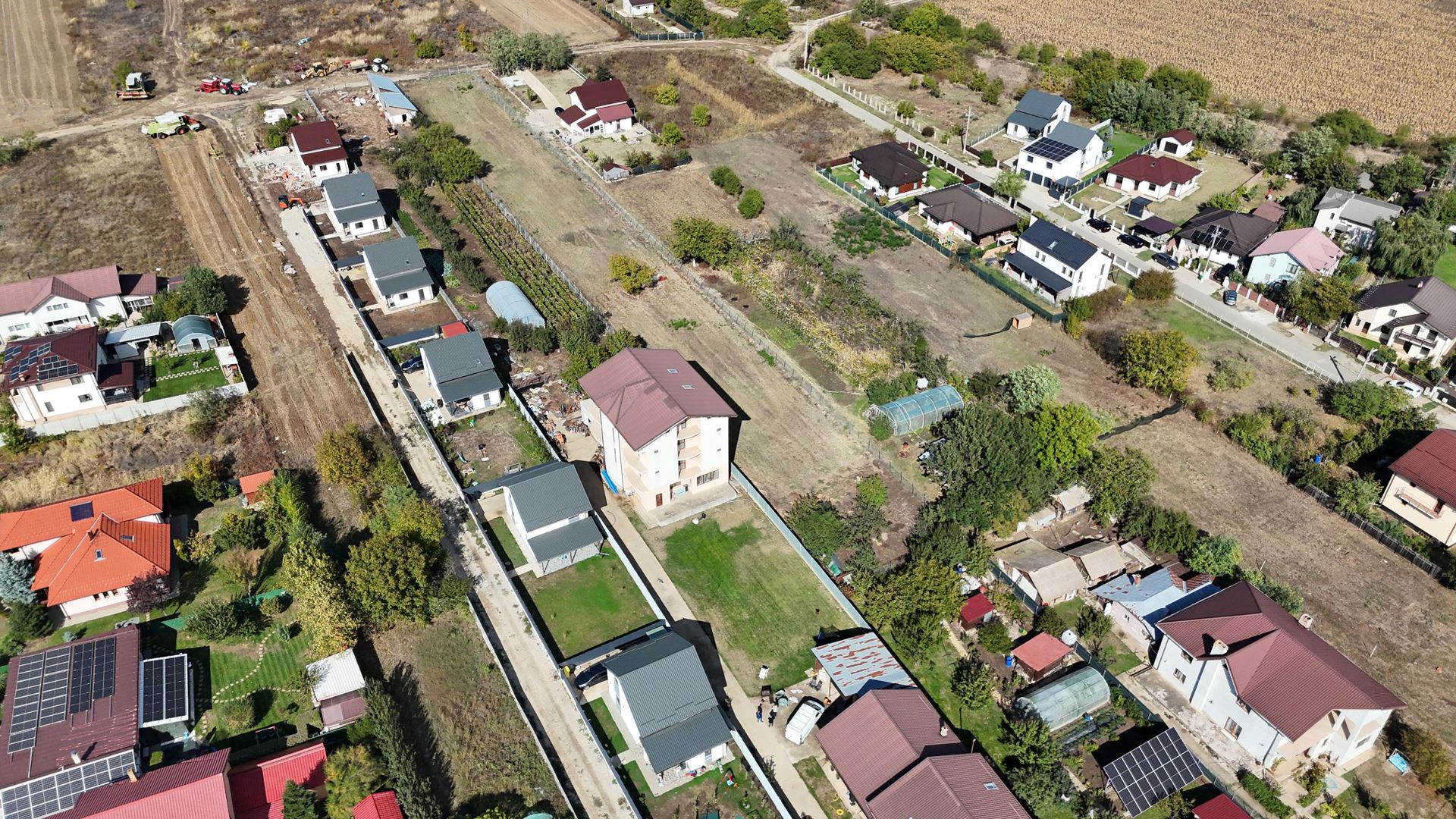 Casa cu 11 dormitoare de vanzare in Corbeanca - Poză 1