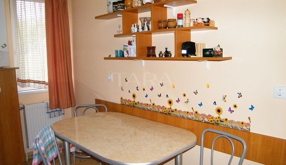 Apartament de 3 camere, Baciu - Poză 6