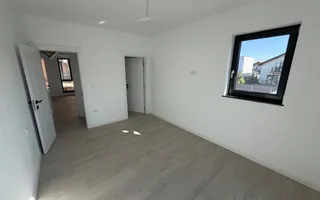 Casa individuala. 172 mp utili. Garaj. Disponibila imediat - Poză 36
