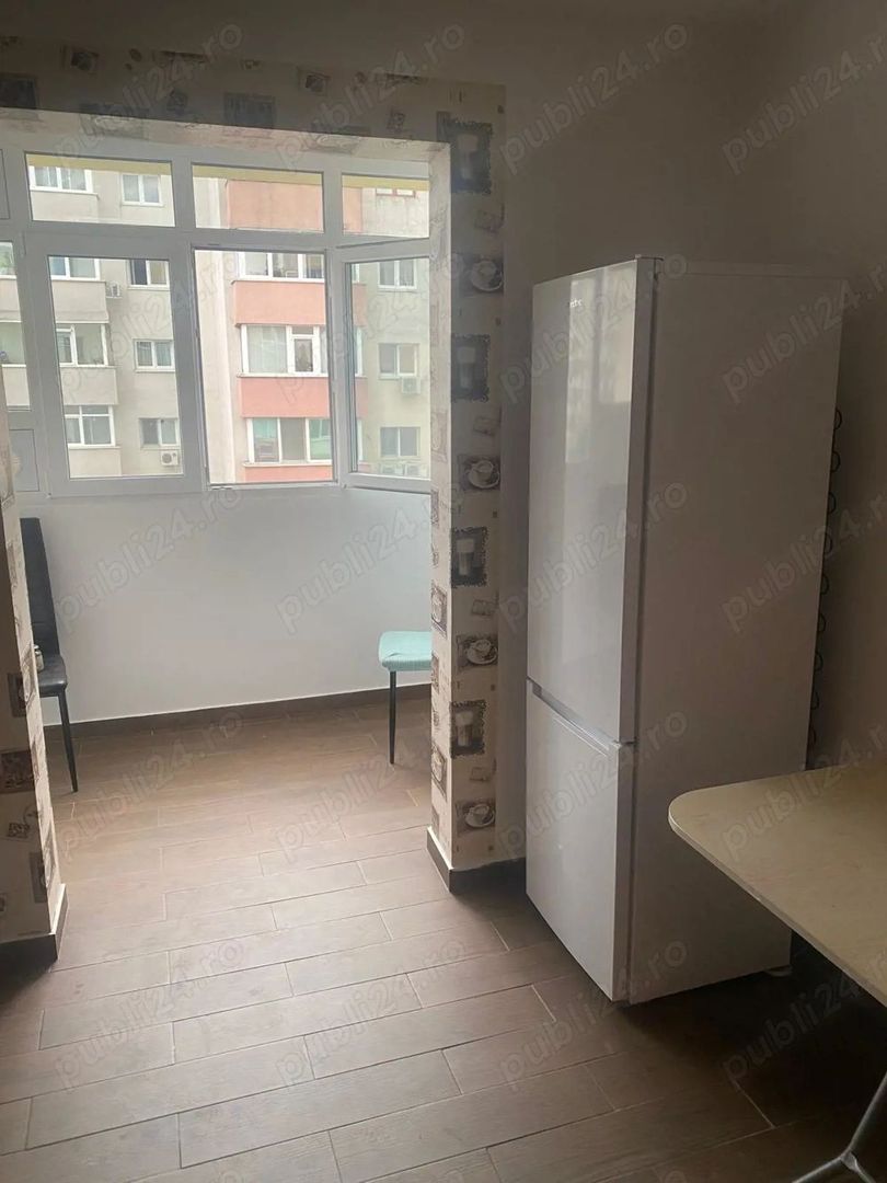 Ap 3 camere, Dristor, Bd Rm Sarat, et 6 8, loc de parcare - Poză 2