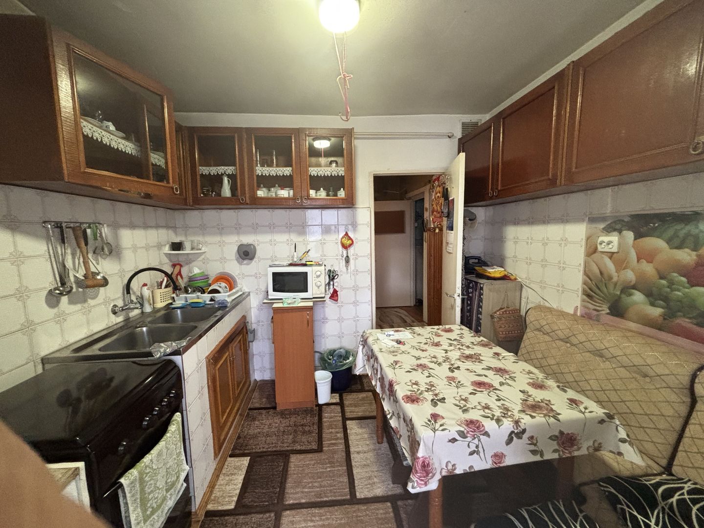 Decomandat la parter in Girocului - Poză 3