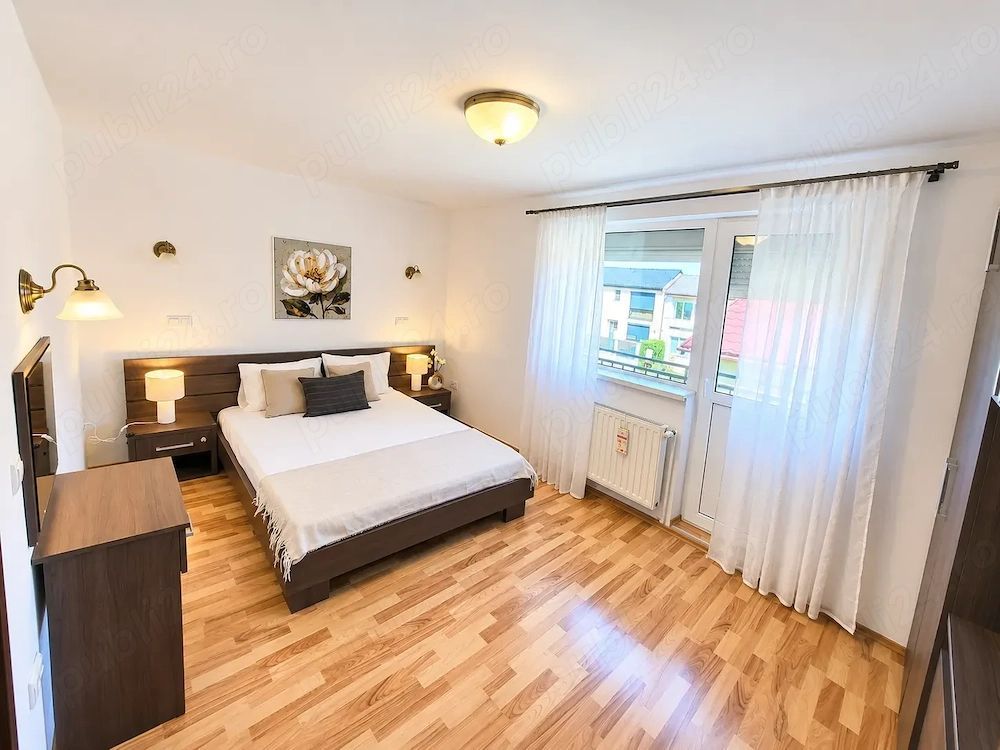 Triplex 131 mp total + Pod 35 mp Terasa 25 MP Garaj Turnisor Sibiu - Poză 1