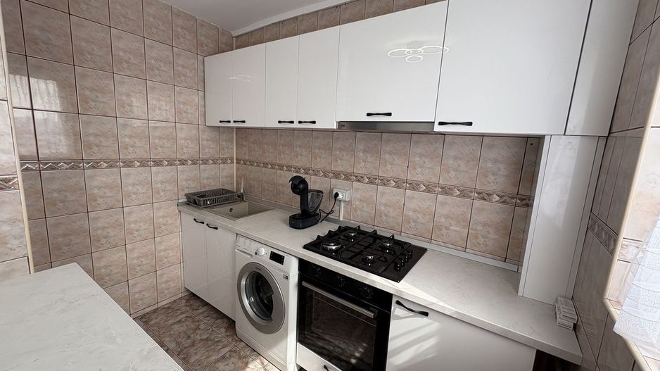 Minis, sector 3 - Poză 10