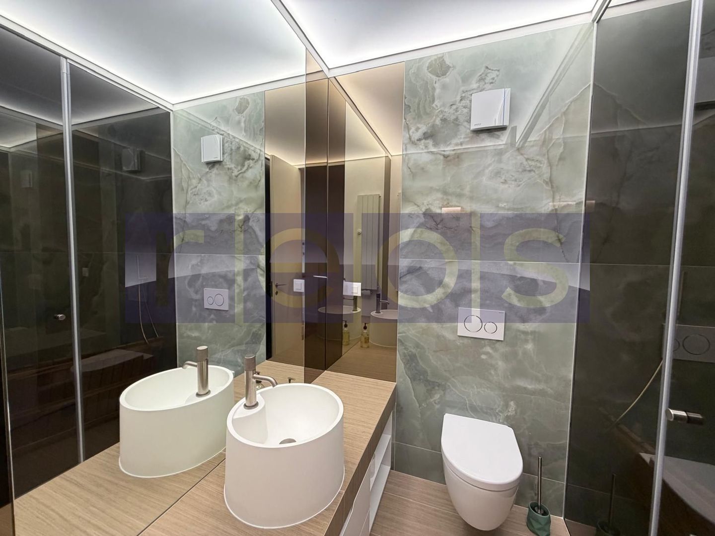 VANZARE APARTAMENT 101MP | 3 CAMERE | MOBILAT-UTILAT LUX | TERASA 26MP - Poză 34