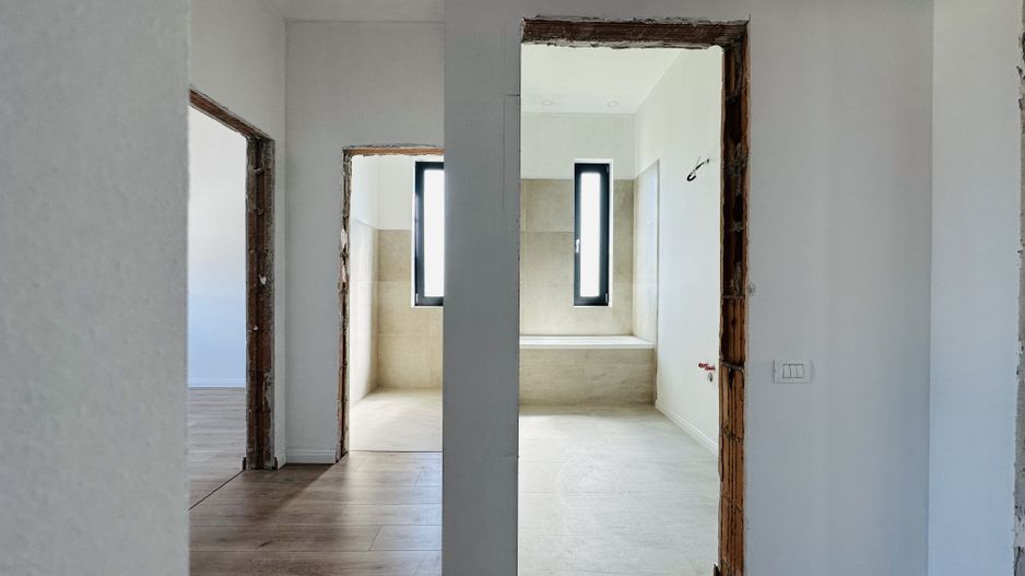 Design Ultramodern | Pompa de caldura | 131 mp, 4 bai | Langa Padure - Poză 23