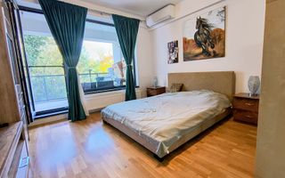 Iancu Nicolae- Gradina Zoologica- Jolie Ville- Loc parcare - Poză 2