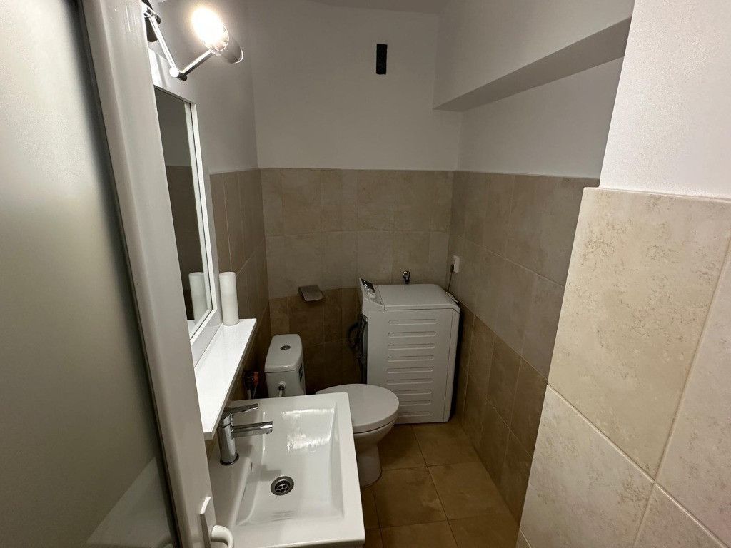 Apartament 3 camere de închiriat - Poză 8