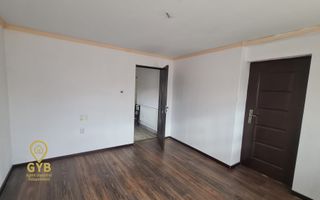 Casă de vânzare – zonă centrală, Strada Primăriei, constructie 2016 - Poză 9