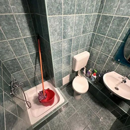 APARTAMENT 3 CAMERE & 2 BAI BLOC 1982 72000EURO SUPER PRET - Poză 7