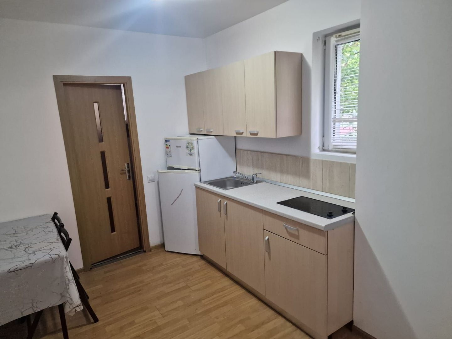 Garsonieră open-space de închiriat - Poză 8