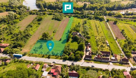 Teren intravilan 5.200 mp – Căpruţa, com. Bârzava