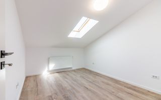 Apartament 3 camere vanzare Chiajna - Poză 2