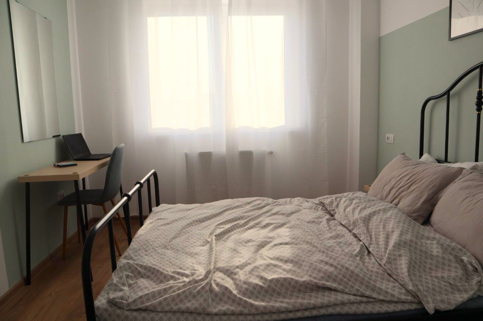 Exclusivitate - Apartament în bloc nou, mobilat si utilat,  gradină, loc parcare - Poză 23