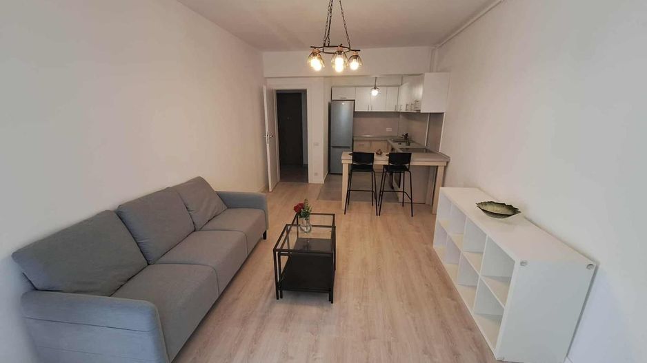 GARONIERA PARCUL CAROL , CENTRALA PROPRIE,  LOC DE PARCARE , MOBILATA - Poză 2