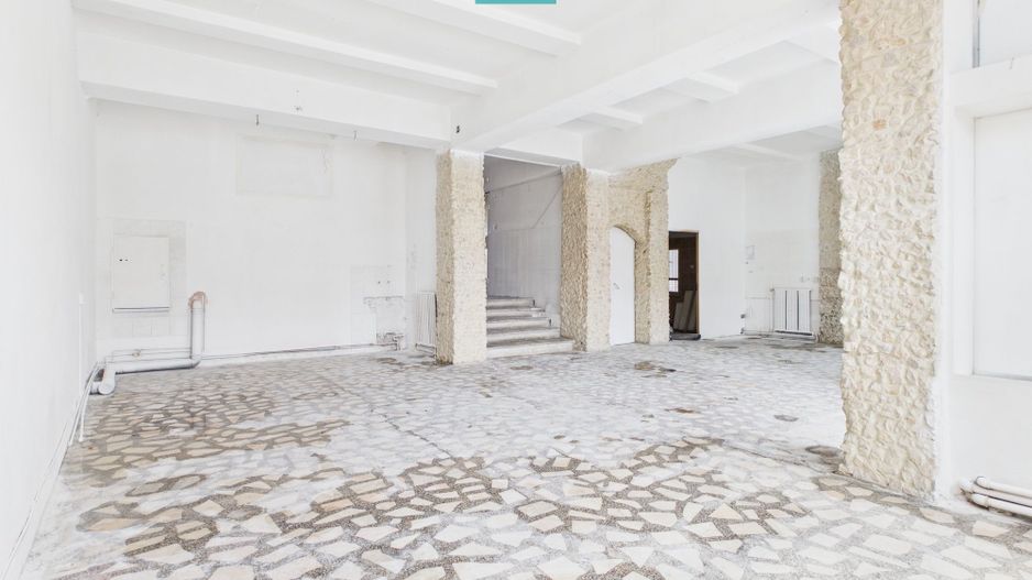 Proprietate multifuncţională central Arad - Poză 3