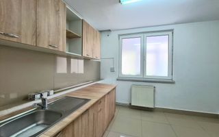 Spatiu birouri de închiriat Brasov - 60 mp # spatii-comerciale-brasov.ro - Poză 8