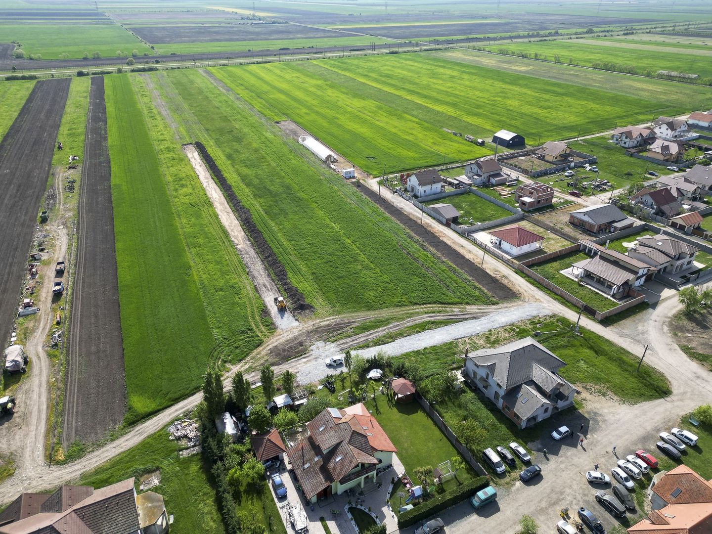 Loc de casa de 504 mp în Livada - Poză 22