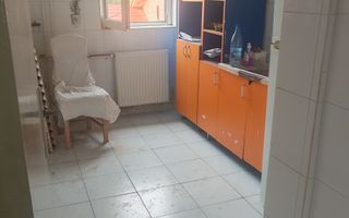Apartament 2 camere, decomandat, Sagului, aproape de Shopping City - Poză 1
