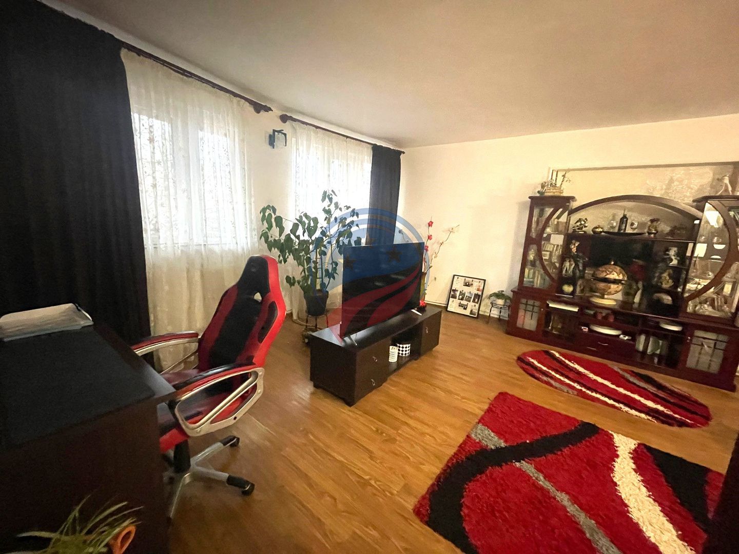 Casa in apropiere de centru 370.000 sau duplex intreg 670.000 euro - Poză 3