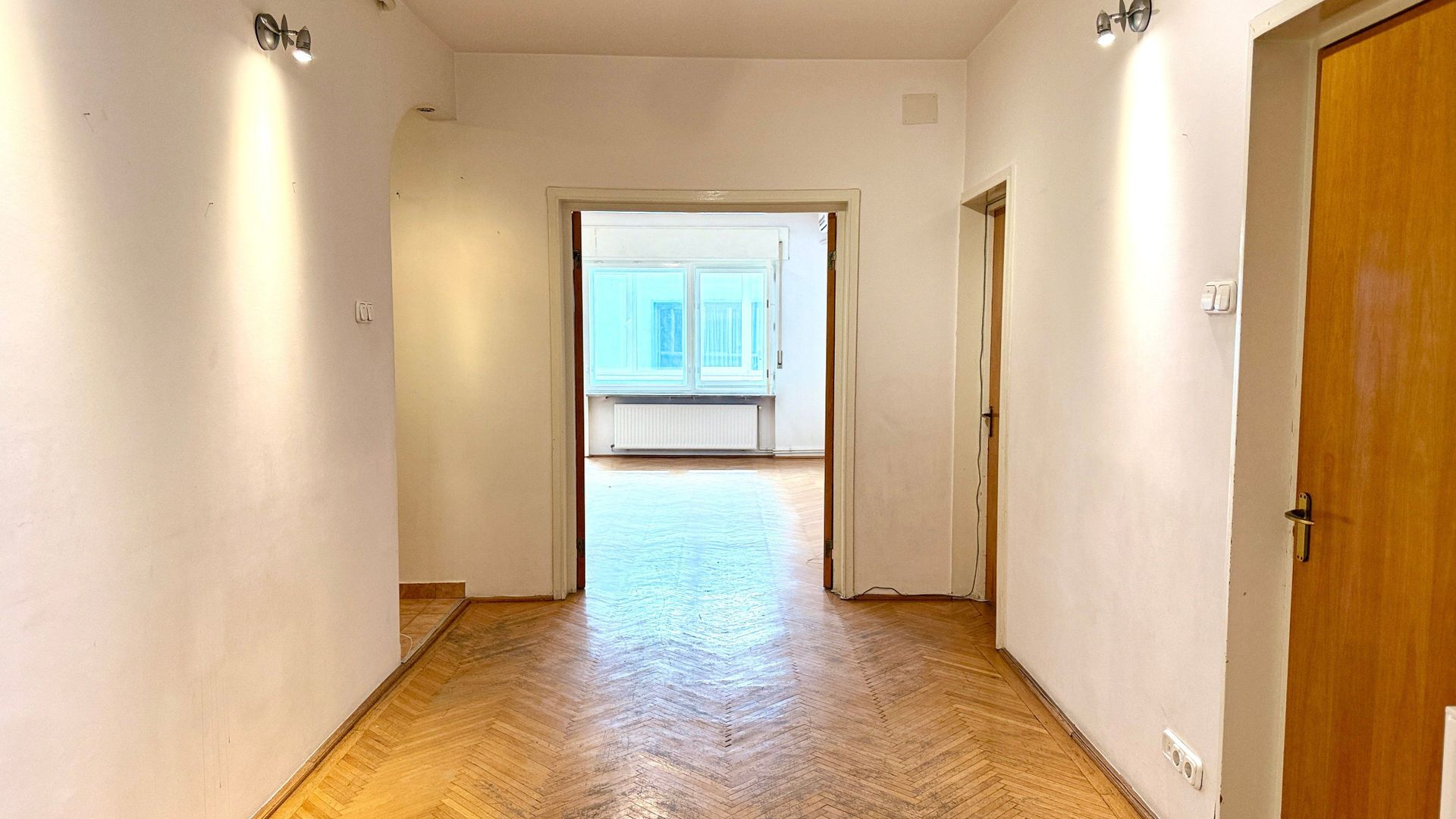 Apartament 4 camere Victoriei, Casa Vernescu, garaj, centrala, comision 0 ! - Poză 12