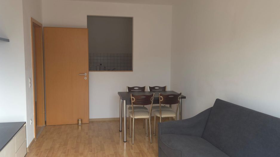 Apartament  2 camera zona Avangarden - Poză 9