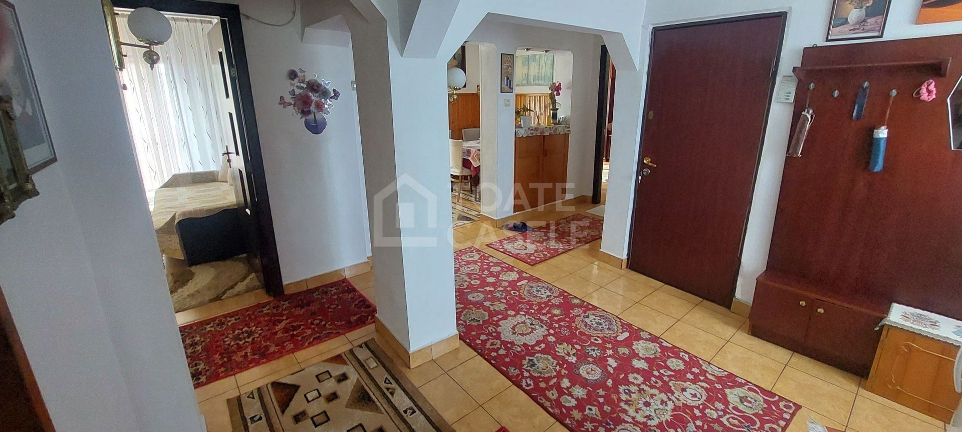 Apartament 3 camere, zona P-ta Marasti - Poză 2