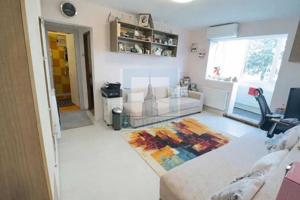 Apartament 3 camere, etj/1/4 – Zona Astra - Poză 2