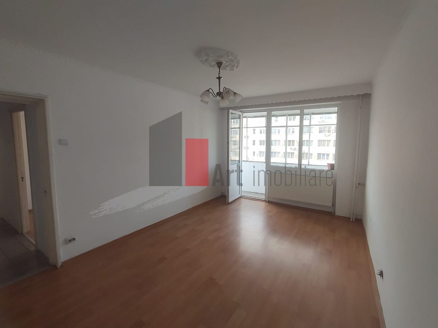 Vânzare apartament decomandat 3 camere cu centrală - Str. Baciului - Poză 8